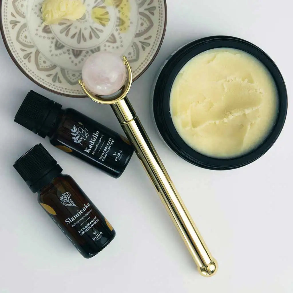 Slamienkový esenciálny olej